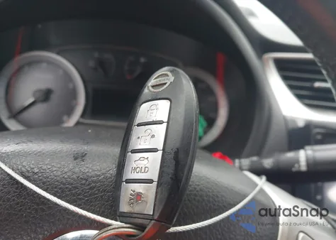 2014 Nissan Sentra Sr from USA, damaged, VIN 3N1AB7AP1EY261298